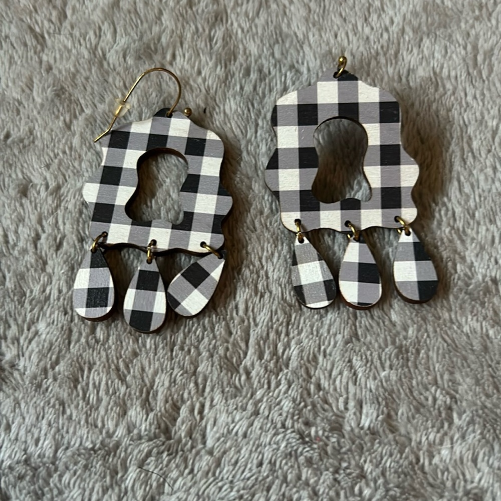 New Audra Style earrings (never worn) one side black/white plaid and red plaid